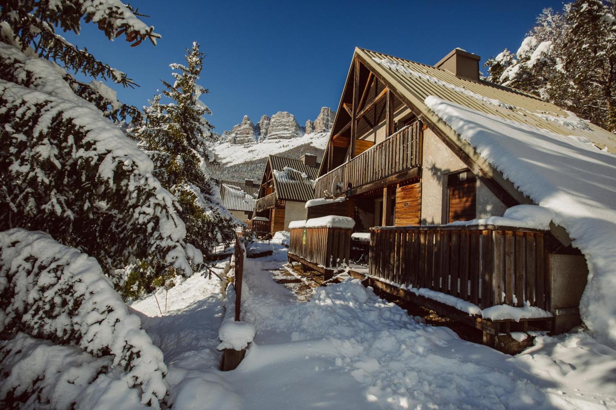 Eterpa Les Chalets De Pre Clos En Vercors Saint-Andéol Eksteriør billede